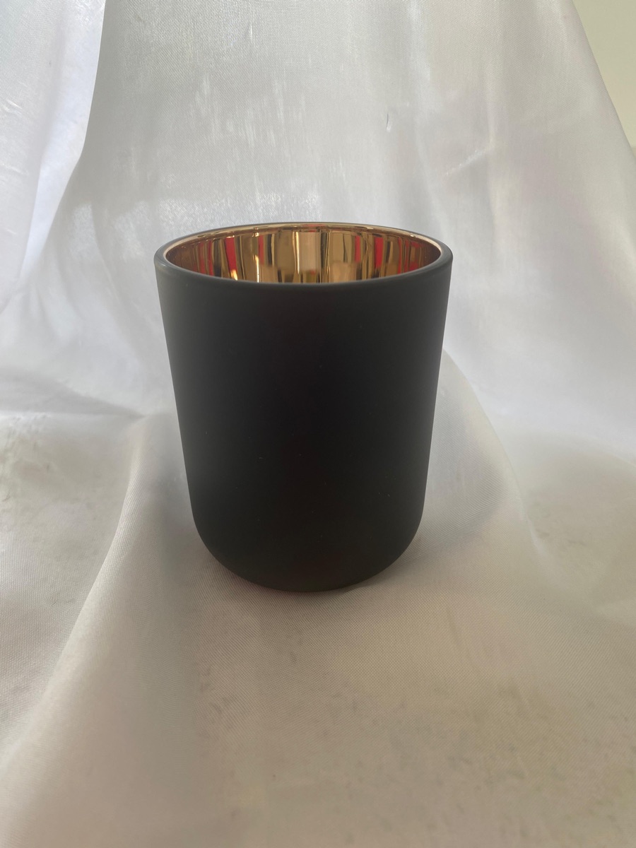 Everyday black candle